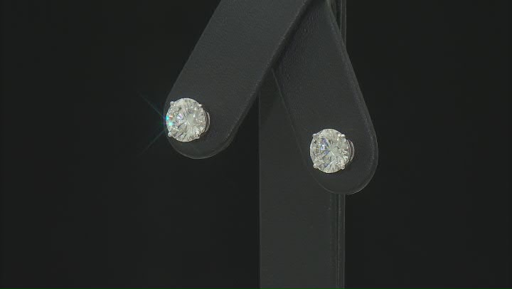 14k White Gold 5.00ctw Round White IGI Certified Lab-Grown Diamond Solitaire Earrings F/VS1 Video Thumbnail