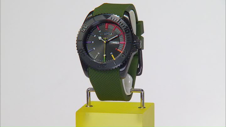 Invicta Pro Diver 44mm Dark Green Silicone Quartz Watch Video Thumbnail