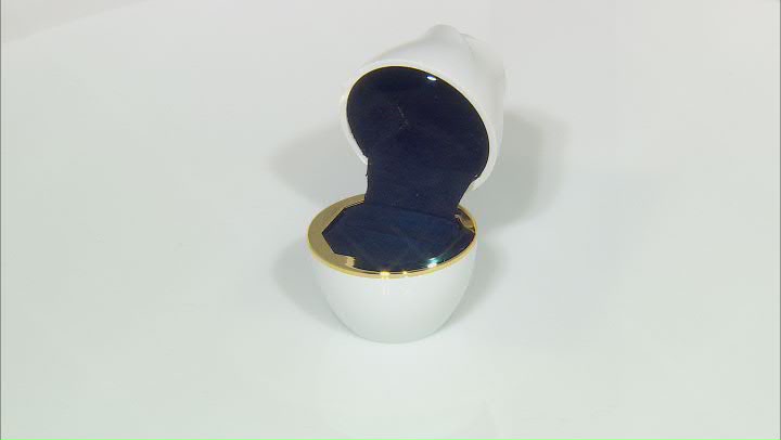 White Rose Shaped Ring Gift Box with LED light Video Thumbnail
