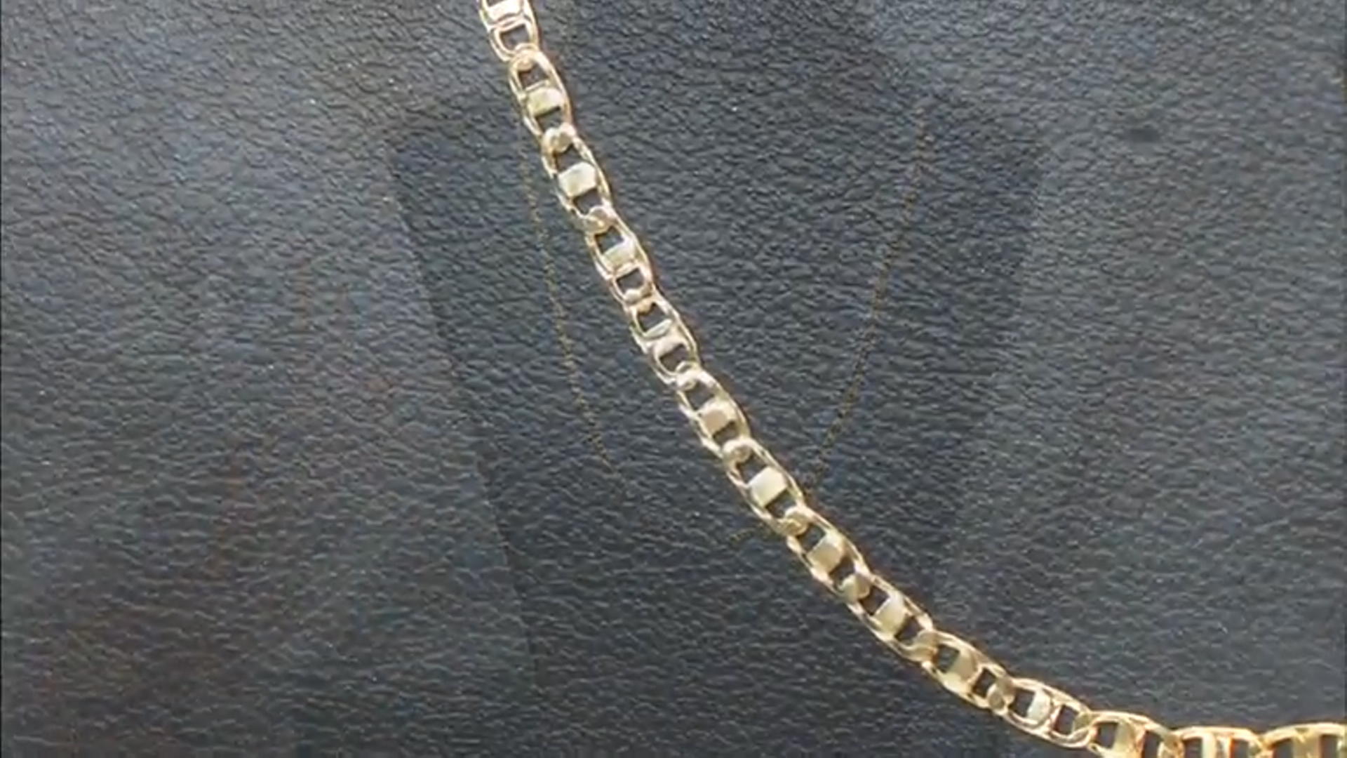 18k Yellow Gold Over Sterling Silver 2.3mm Flat Textured Valentino 20 Inch Chain Video Thumbnail