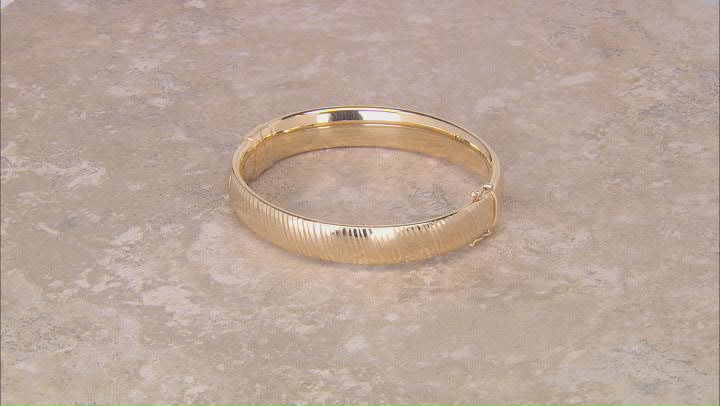 18k Yellow Gold Over Sterling Silver 12mm Diamond-Cut Bangle Video Thumbnail