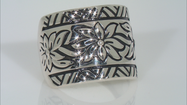 Rhodium Over Sterling Silver Oxidized Flower Design Dome Ring Video Thumbnail