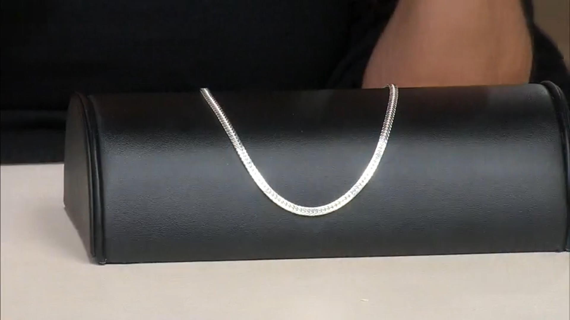 Sterling Silver Flat Diamond-Cut Foxtail Necklace Video Thumbnail