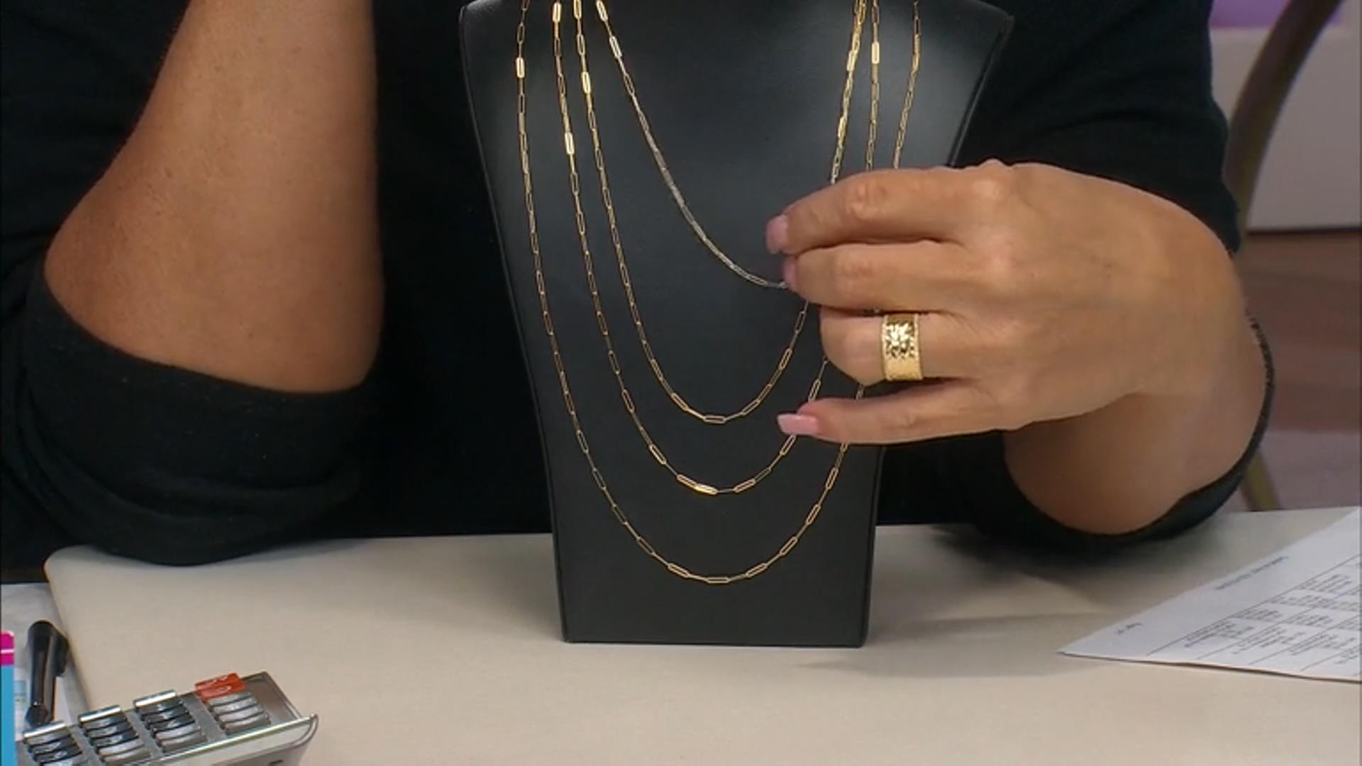 10K Yellow Gold 1.7MM Paperclip 16 Inch Chain Video Thumbnail