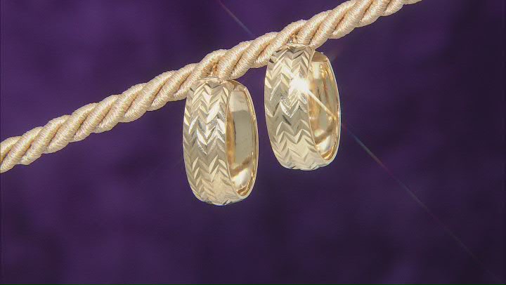 10K Yellow Gold 8x25MM Diamond-Cut Chevron Pattern Squared Tube Hoop Earrings Video Thumbnail