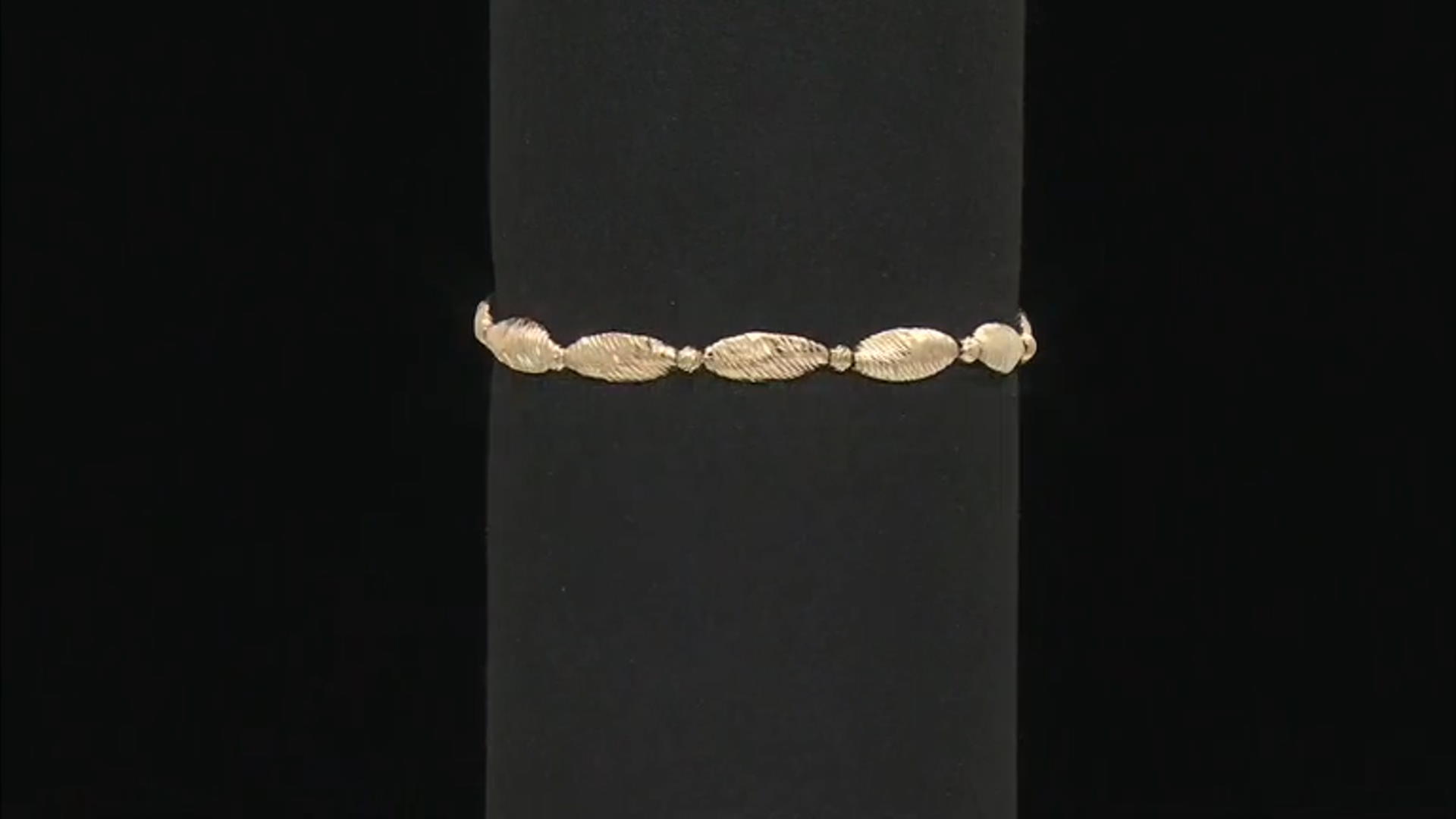 10k Yellow Gold Diamond-Cut Oval Bead Bracelet Video Thumbnail