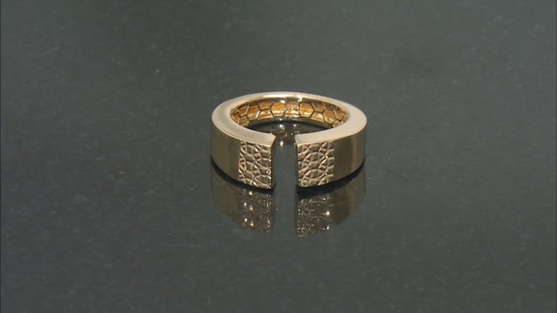 10k Yellow Gold Cuff Ring Video Thumbnail