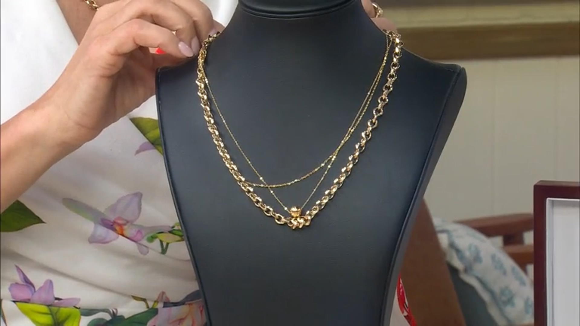 10k Yellow Gold Flat Rolo Link 18 Inch Adjustable Bead Necklace Video Thumbnail