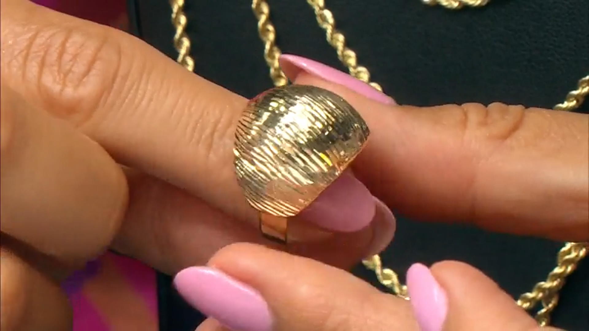 10k Yellow Gold Diamond-Cut Dome Ring Video Thumbnail