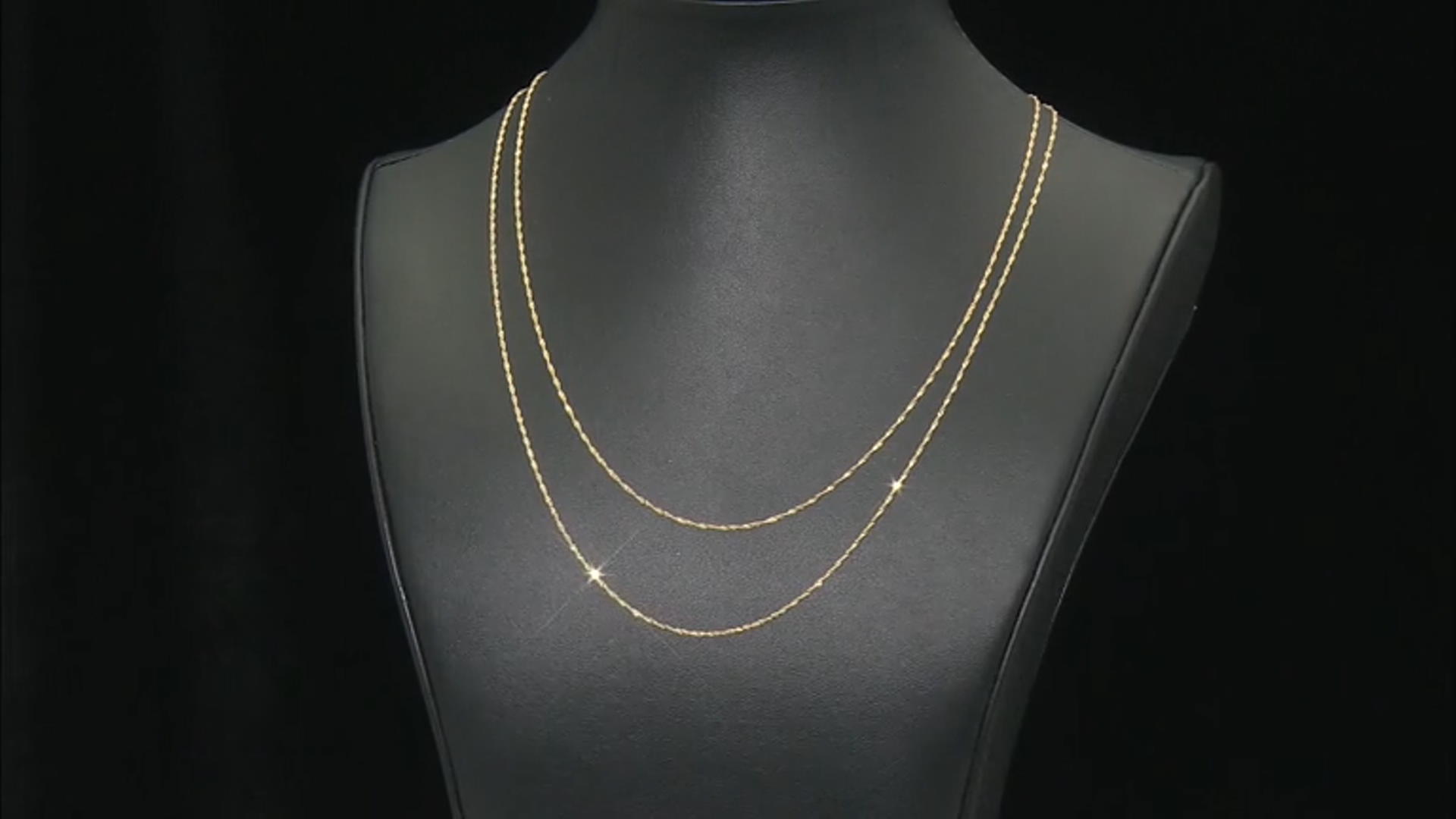 14K Yellow Gold 0.8mm Set of 2 18 Inch And 20 Inch Singapore Necklaces Video Thumbnail