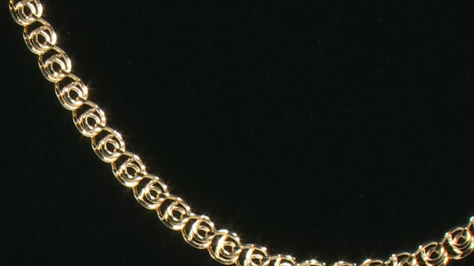 10K Yellow Gold 2.5MM Designer Love Chain 20 Inch Necklace Video Thumbnail