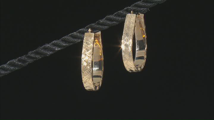 10K Yellow Gold Polished Diamond-Cut Pear Shape Flat Tube Hoop Earrings Video Thumbnail