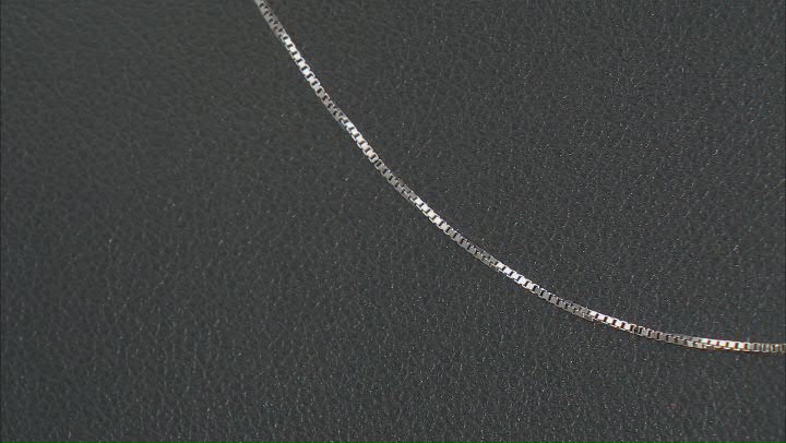 14k White Gold 0.5mm Box 18 Inch Chain With a Magnetic Clasp Video Thumbnail