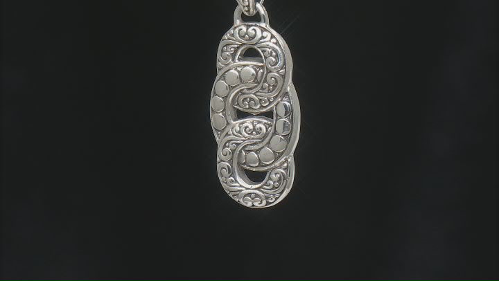 Sterling Silver Textured Link Pendant Video Thumbnail