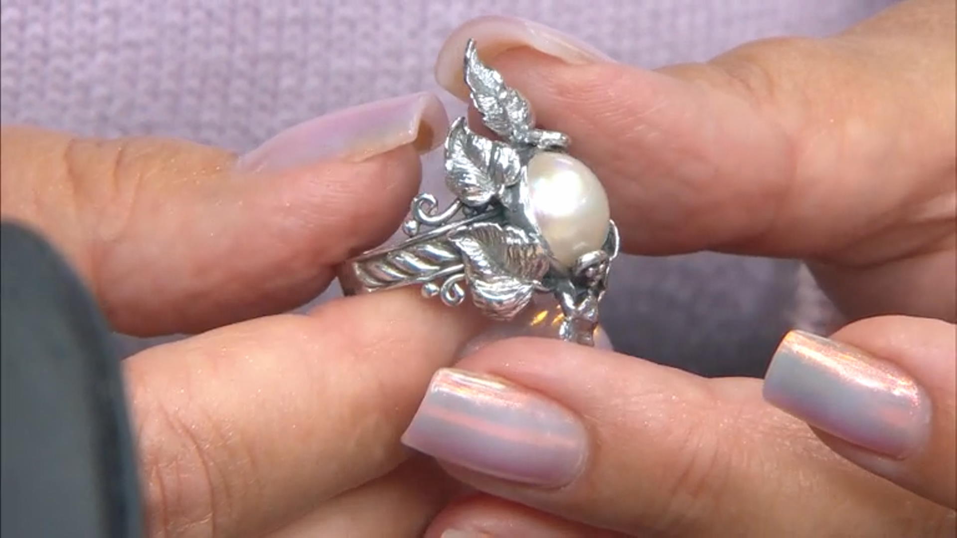 11.5-12.5mm Cultured White Mabe Pearl Sterling Silver Leaf Ring Video Thumbnail