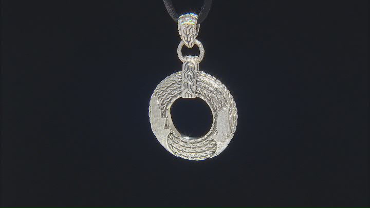 Sterling Silver Textured Circle Pendant Video Thumbnail