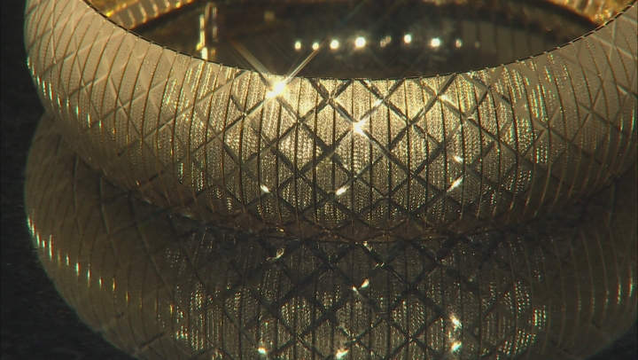 18k Yellow Gold Over Bronze Diamond Cut Flex Bangle 8 inch Video Thumbnail