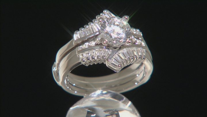 Bella Luce ® 2.45ctw Rhodium Over Sterling Silver Ring With Guard Video Thumbnail