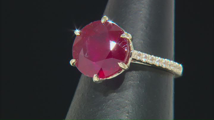 Red Mahaleo® Ruby With White Topaz 10k Yellow Gold Ring 5.70ctw Video Thumbnail