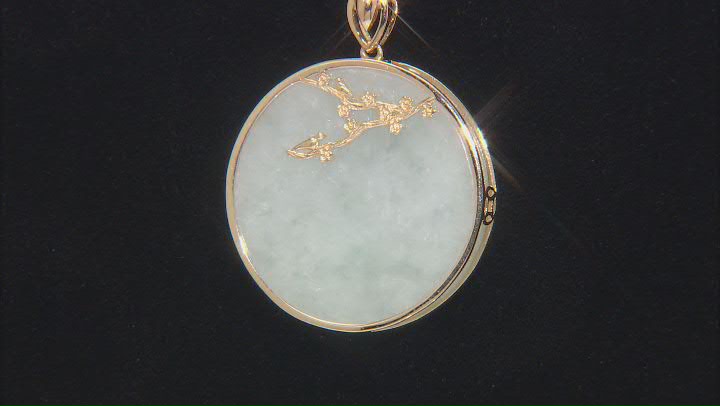 Jadeite 10k Yellow Gold Pendant Video Thumbnail