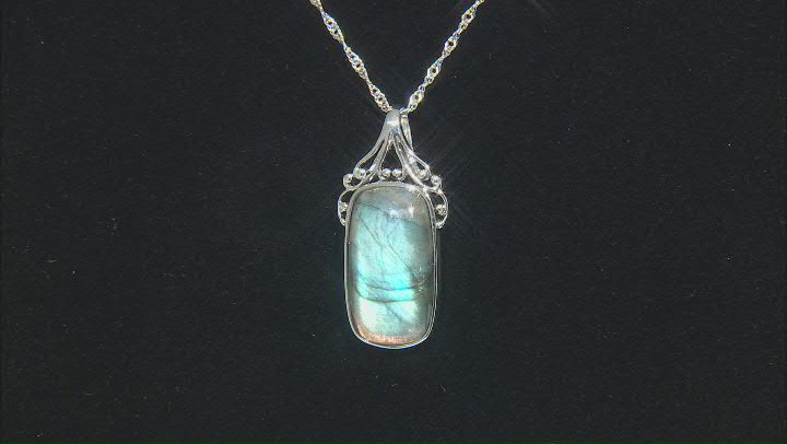 Gray Labradorite Sterling Silver Solitaire Pendant With Chain Video Thumbnail