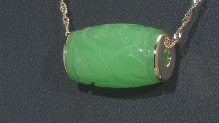 Green Jadeite 10K Yellow Gold Pendant With Chain Video Thumbnail