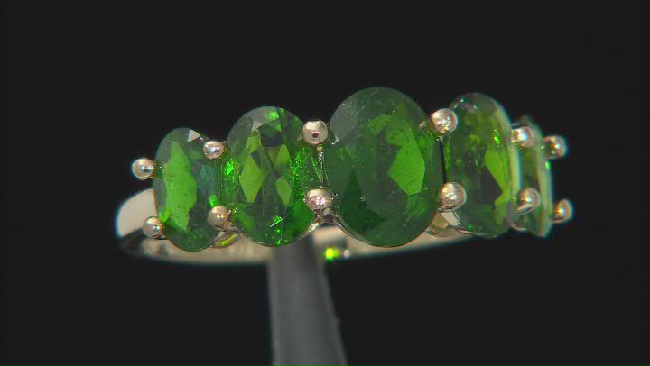 Green Chrome Diopside 10K Yellow Gold Graduated 5- Stone Ring. 3.75ctw Video Thumbnail