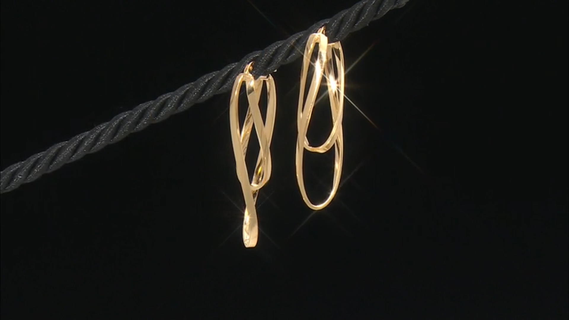 Splendido Oro™ Divino 14k Yellow Gold Ballerina Hoops With A Sterling Silver Core Video Thumbnail
