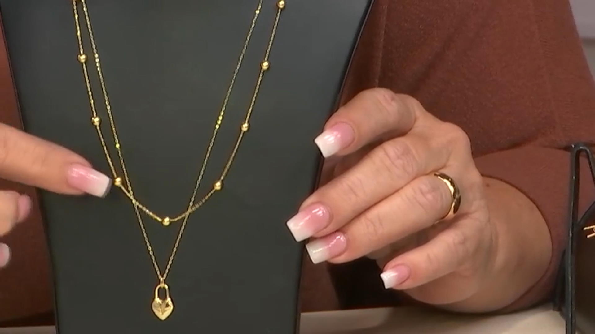 14K Yellow Gold Bead Station Necklace Video Thumbnail