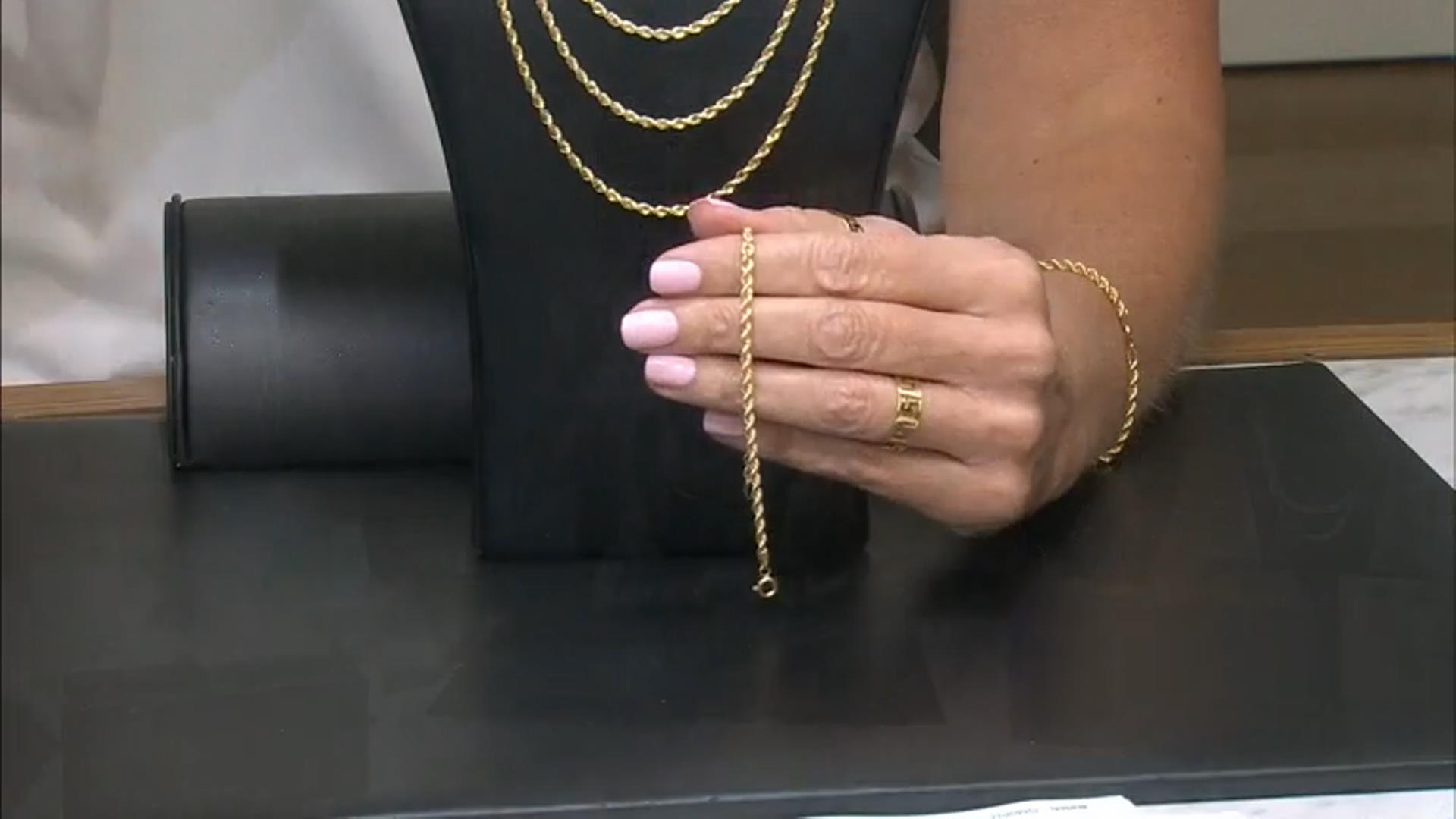 14k Yellow Gold 3.2mm Rope Link Bracelet Video Thumbnail