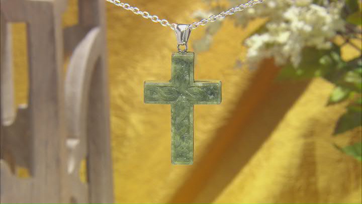 Celtic Carved Connemara Marble Silver Tone Cross Pendant With Chain Video Thumbnail