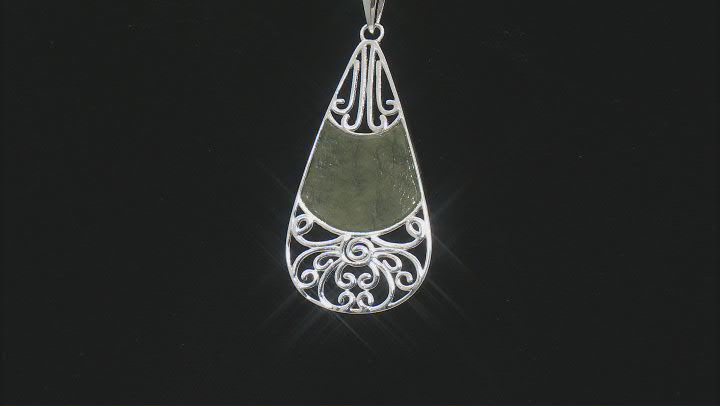 15x15mm Connemara Marble Sterling Silver Lace Pendant With Chain Video Thumbnail