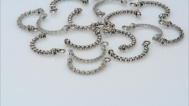 Revolving Pendants in Silver Tone Set Of 16 Pieces in 4 Styles