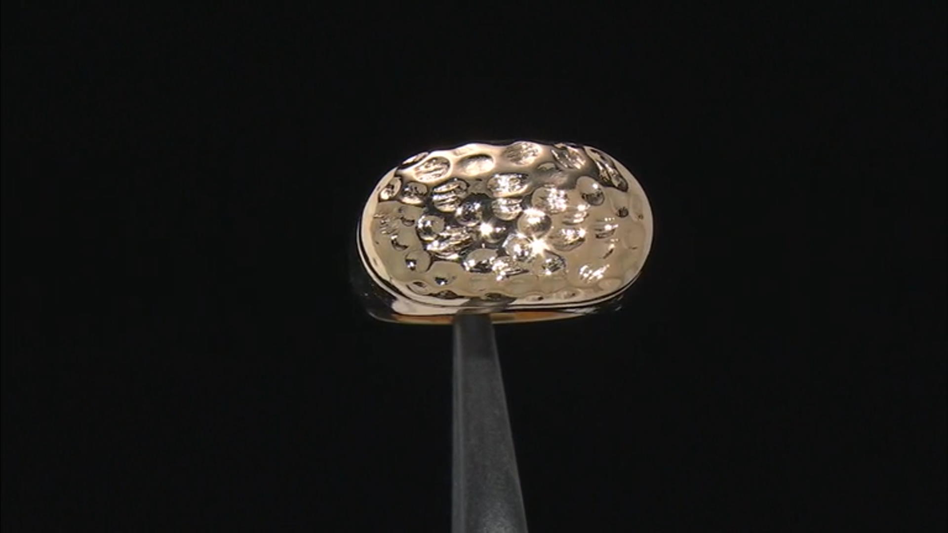 Moda Al Massimo® 18k Yellow Gold Over Bronze Hammered Ring Video Thumbnail