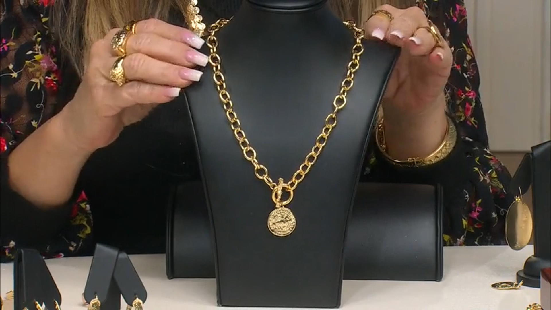 18k Yellow Gold Over Bronze Rolo Link 18 Inch Necklace With Coin Toggle Clasp Video Thumbnail