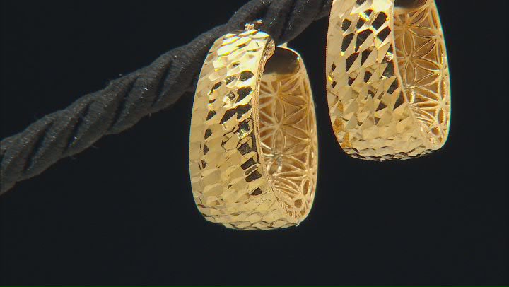 18k Yellow Gold Over Bronze Diamond-Cut Filigree 15/16" Hoop Earrings Video Thumbnail