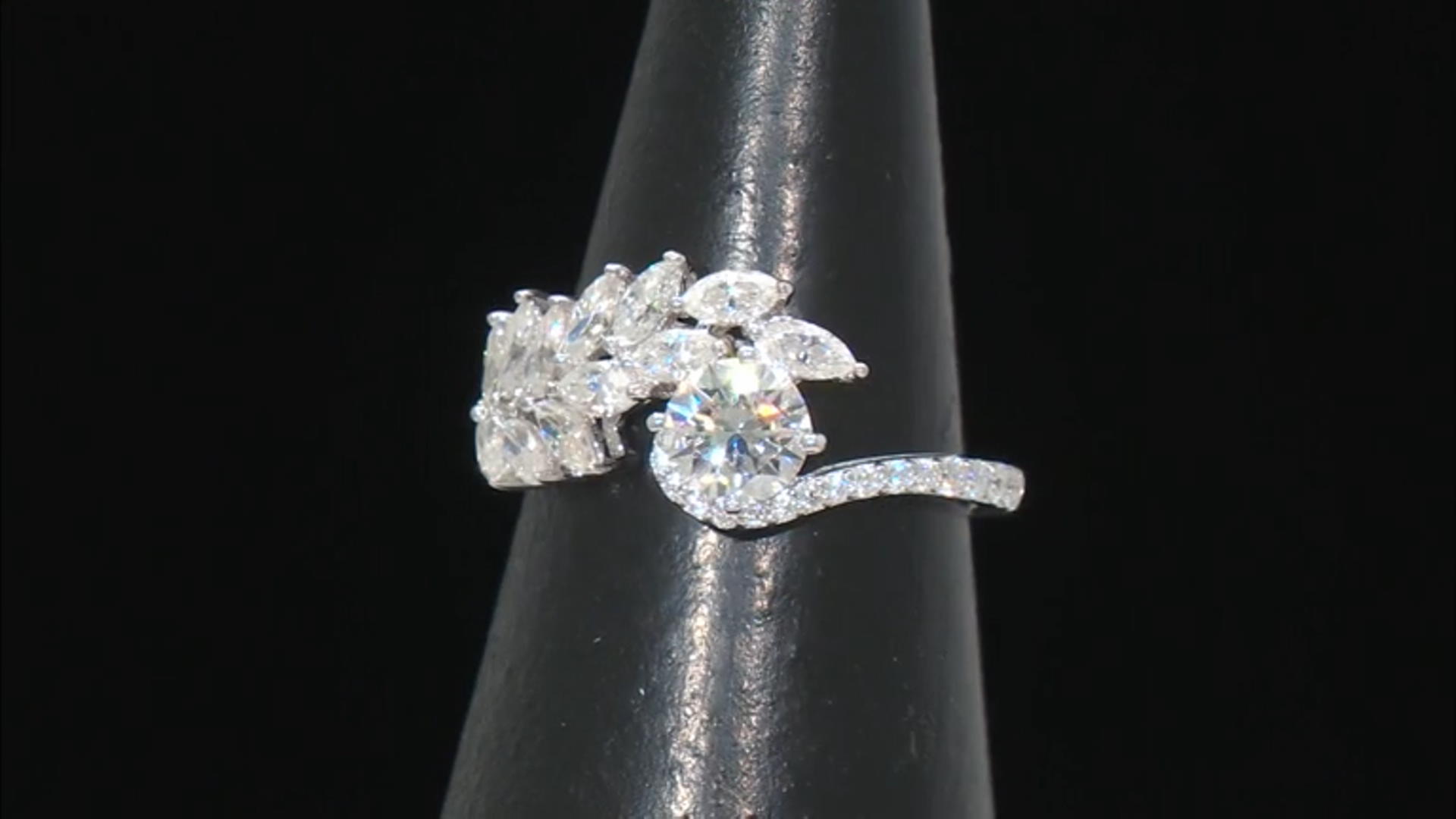 Moissanite Platineve Leaf Ring 1.63ctw DEW. Video Thumbnail