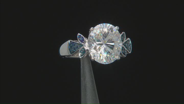 Moissanite and blue diamond platineve center design ring 5.80ct DEW. Video Thumbnail