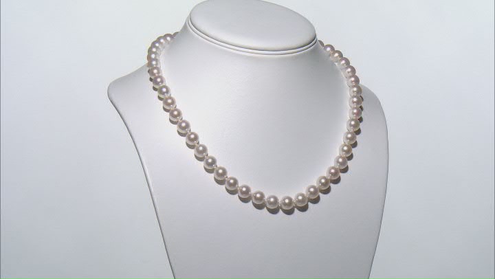 White Cultured Japanese Akoya Pearl 14k Yellow Gold 18 Inch Strand Necklace Video Thumbnail