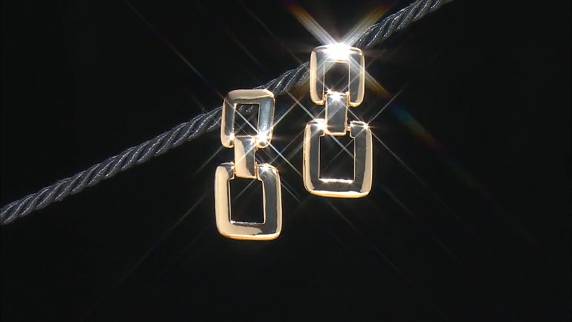 Tri-Tone Set of 3 Link Earrings Video Thumbnail