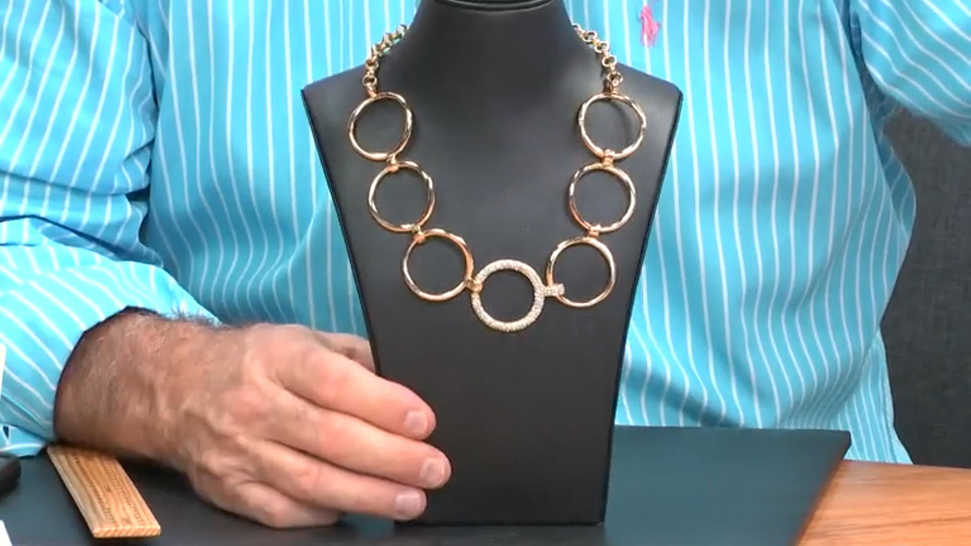 White Crystal Gold Tone Circle Necklace Video Thumbnail