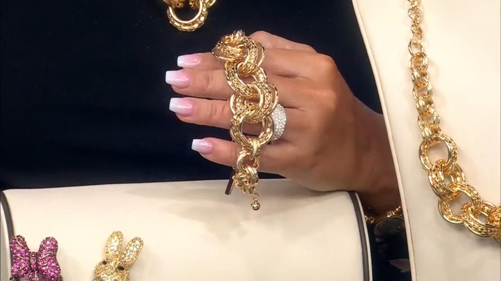 Gold Tone Textured Link Bracelet Video Thumbnail