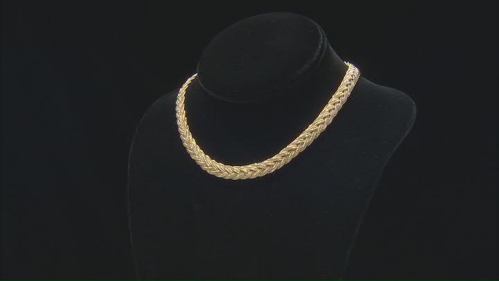 Gold Tone Necklace Video Thumbnail