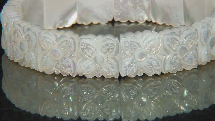 White Mother-Of-Pearl with Floral Carving Stretch Bracelet Video Thumbnail