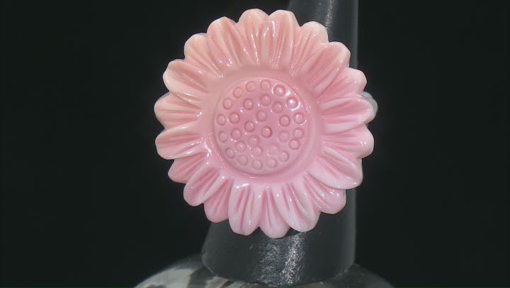 Pink Conch Shell and White Mother-of-Pearl Carved Flower Stretch Ring Video Thumbnail