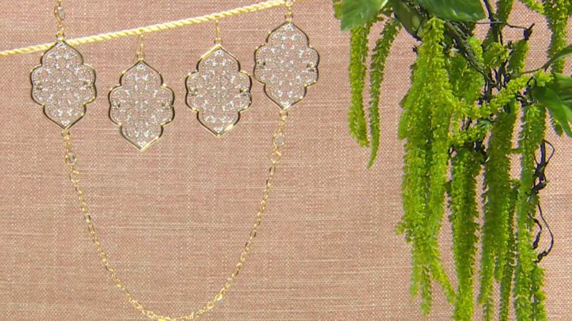 White Crystal Two-Tone Necklace And Earrings Set Video Thumbnail