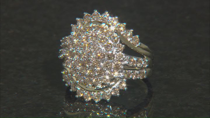 Candlelight Diamonds™ 10k Yellow Gold Cluster Ring 2.00ctw Video Thumbnail