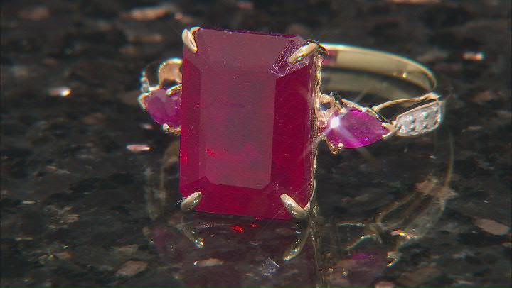 Red Mahaleo® Ruby 14k Yellow Gold Ring 8.82ctw Video Thumbnail