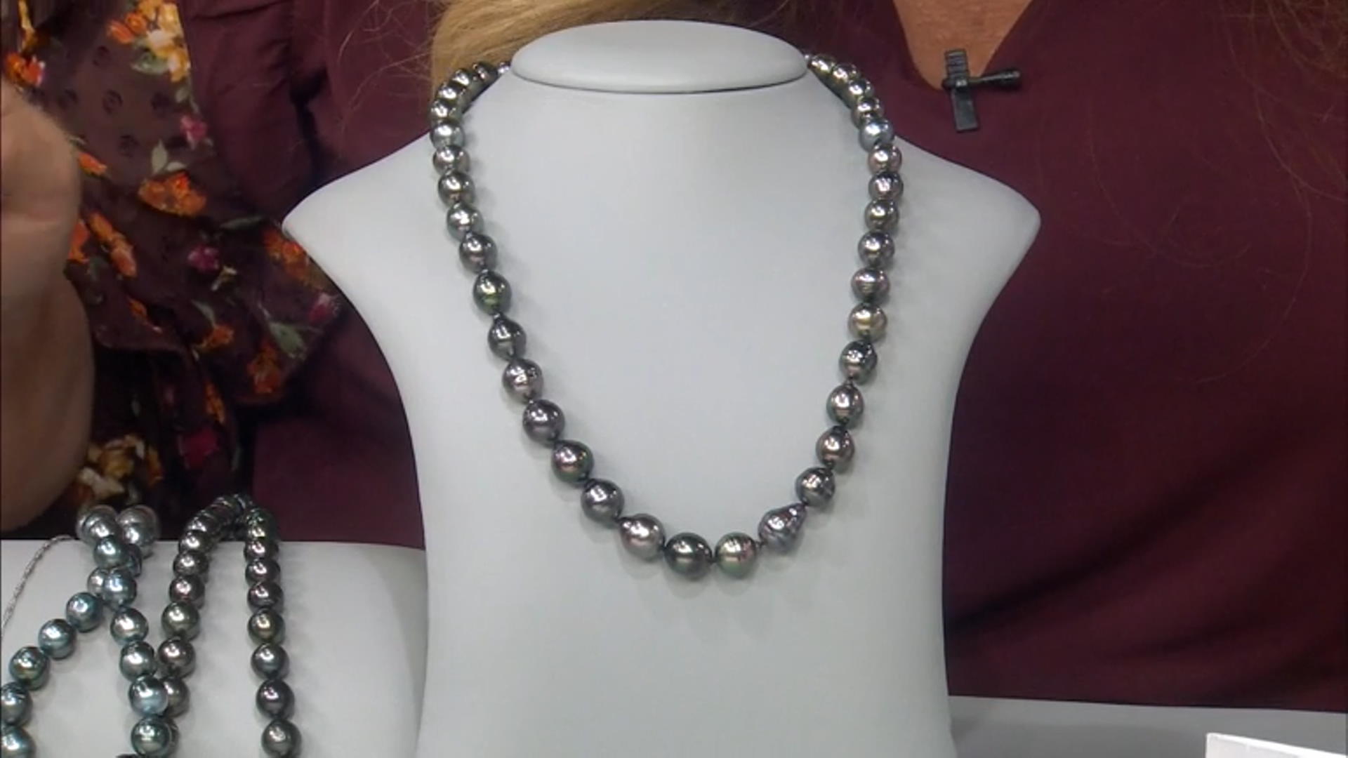 Black Cultured Tahitian Pearl Rhodium Over Sterling Silver 18 Inch Strand Necklace Video Thumbnail