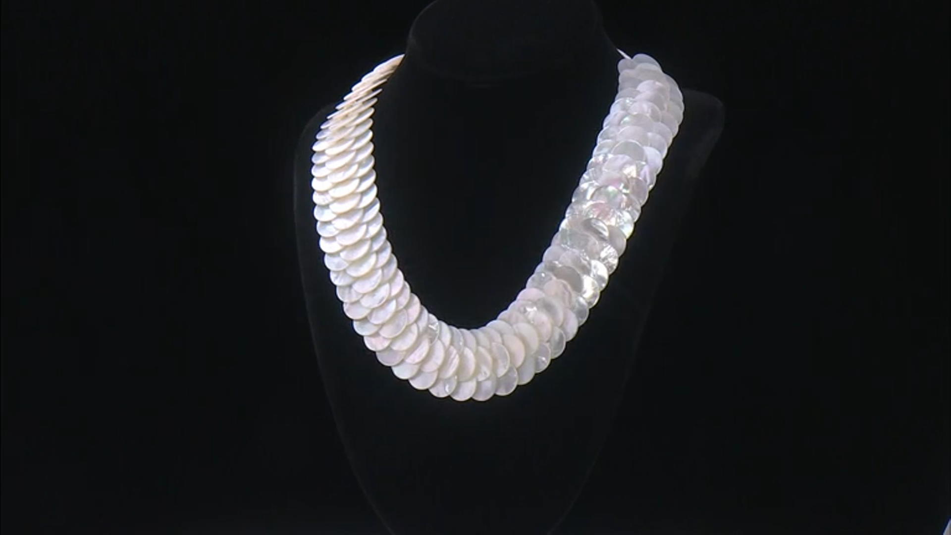 White South Sea Mother-of-Pearl 20 Inch Necklace Video Thumbnail